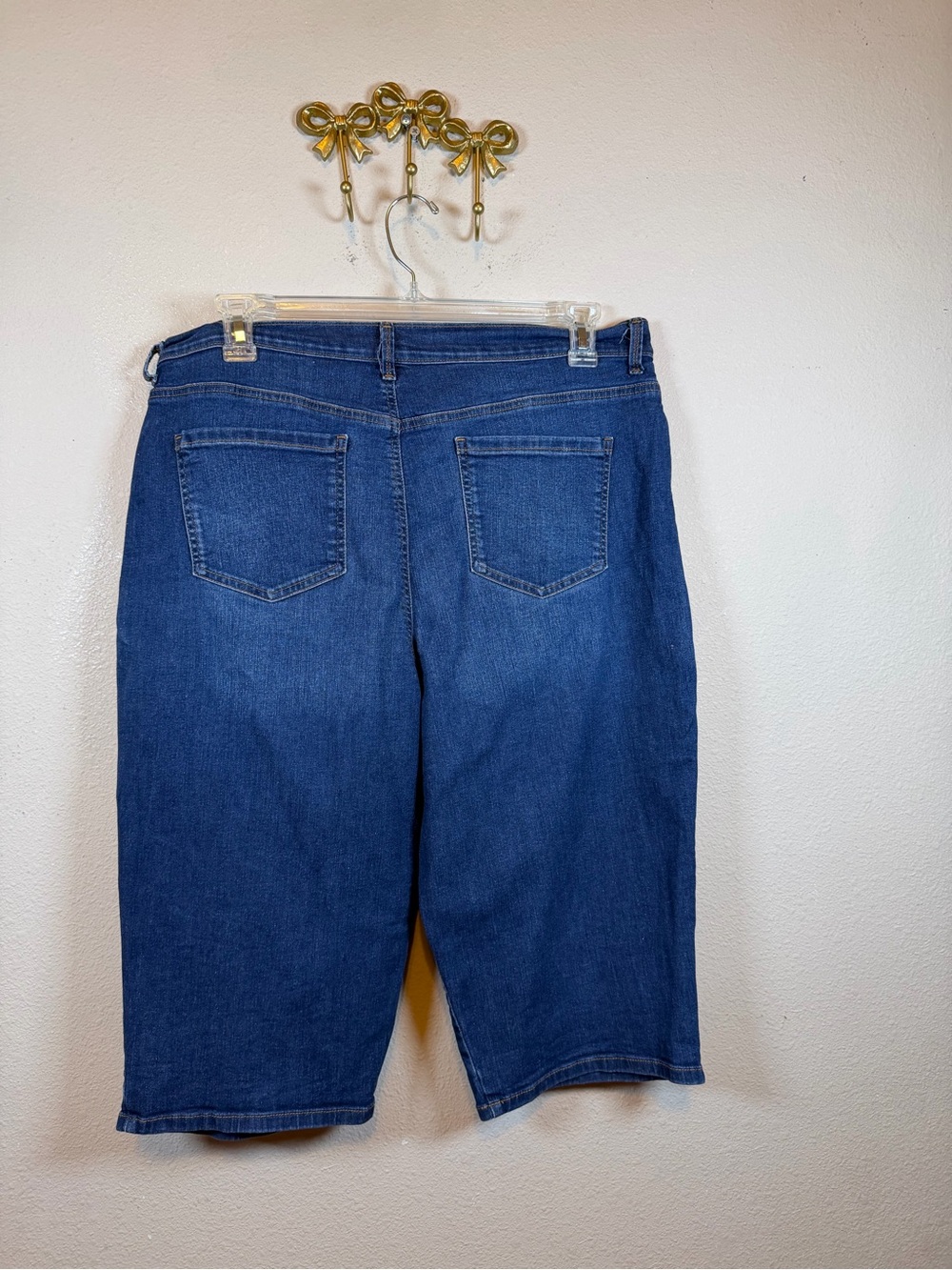SOLD - Picture 4 of 4